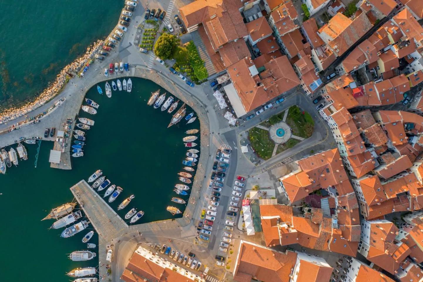 Apartma Rea Izola, Pergola & Terassa, Parking 外观 照片