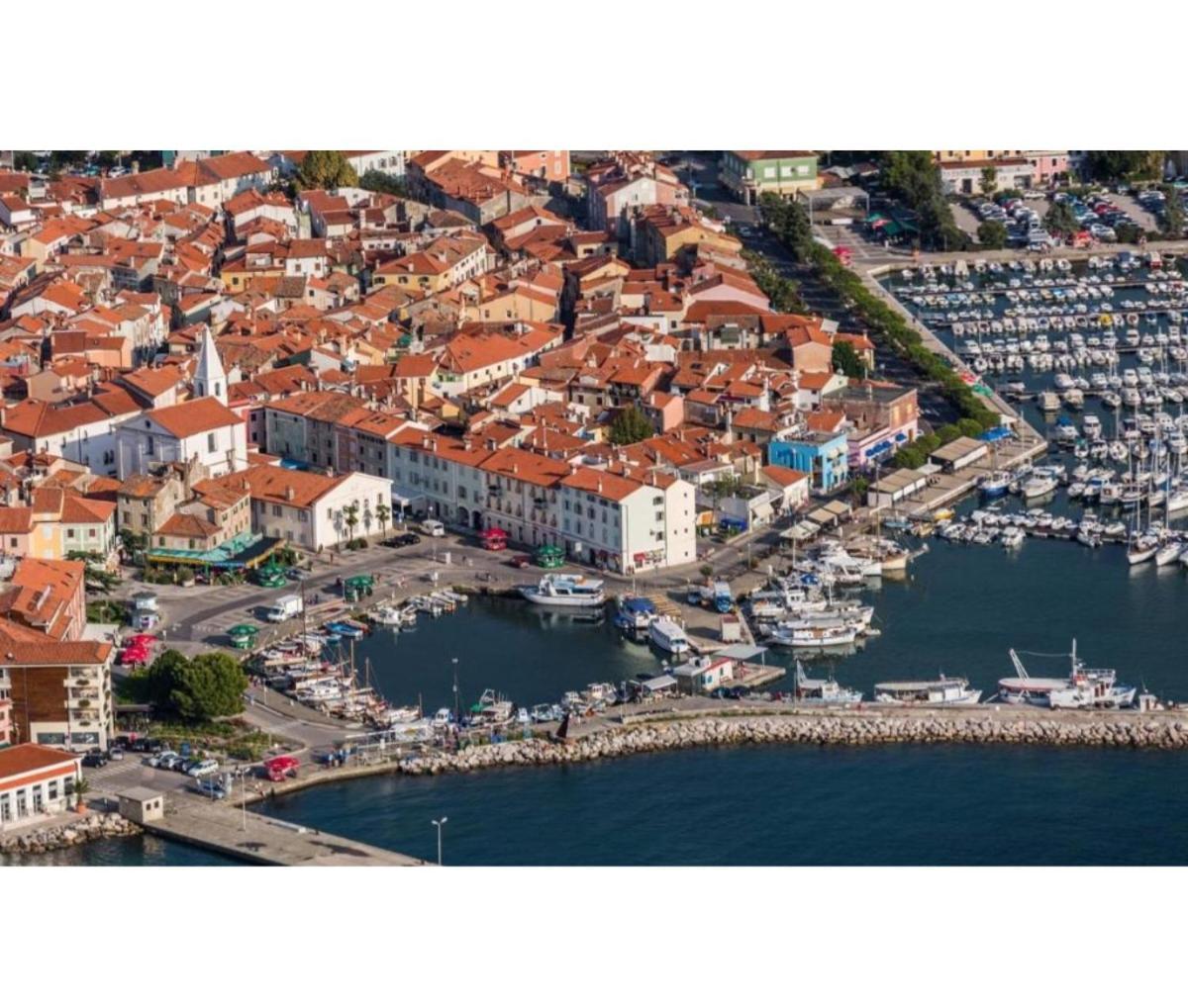 Apartma Rea Izola, Pergola & Terassa, Parking 外观 照片